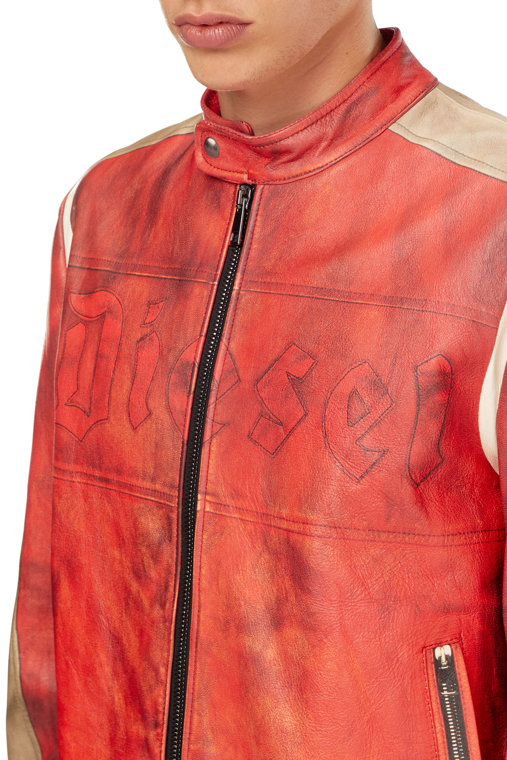 Diesel - L-RUSCHA, Chaqueta biker de cuero con efecto de suciedad Hombre in Rojo - 5