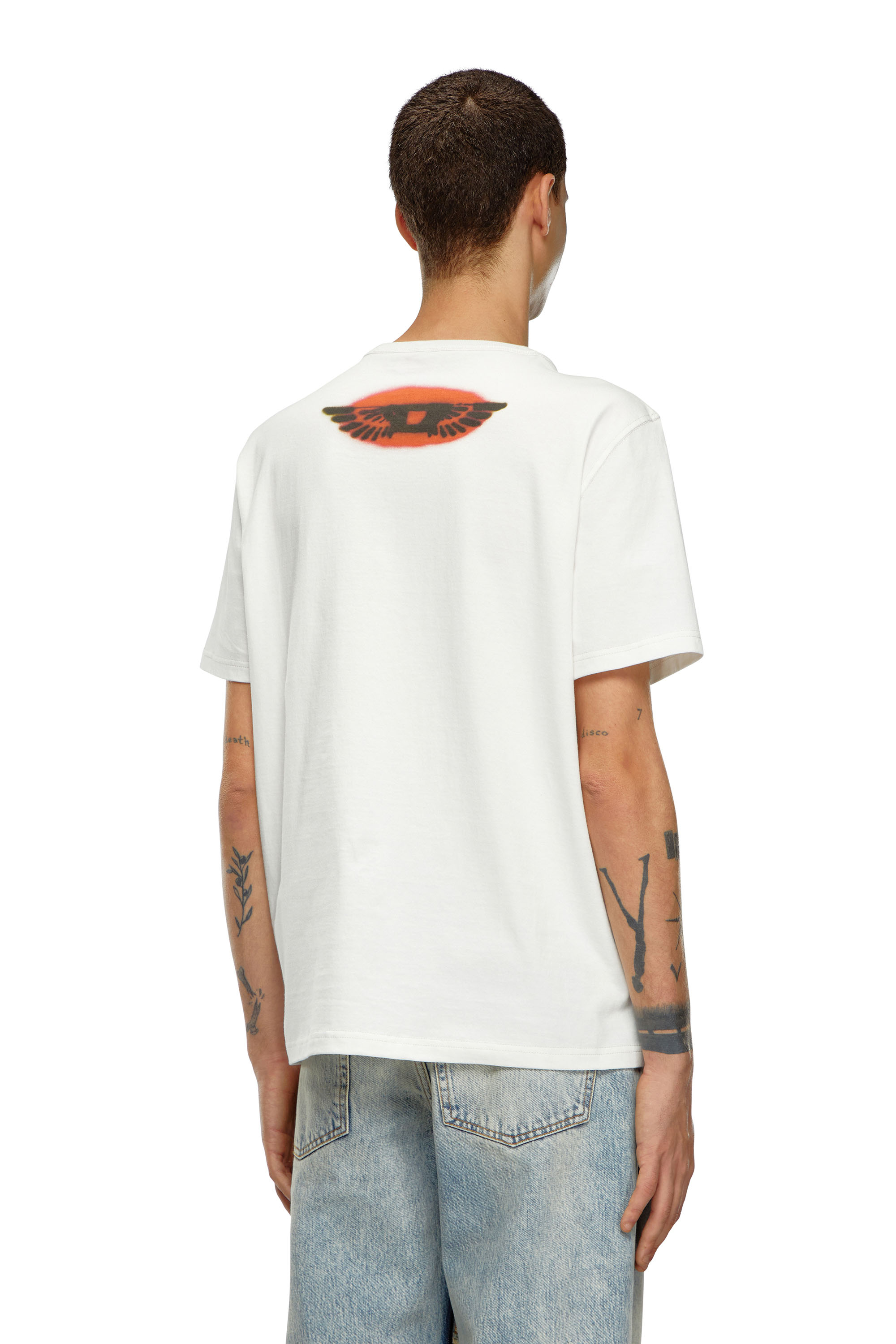 Diesel - T-ADJUST-Q3, Camiseta con estampados inspirados en los tatuajes Hombre in Blanco - 3