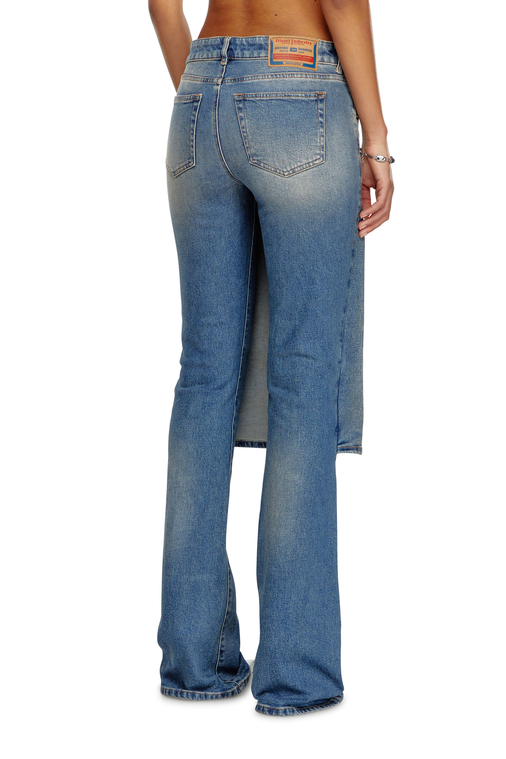 Diesel - Bootcut Jeans D-Sel 007X8 Mujer, Azul medio - 4