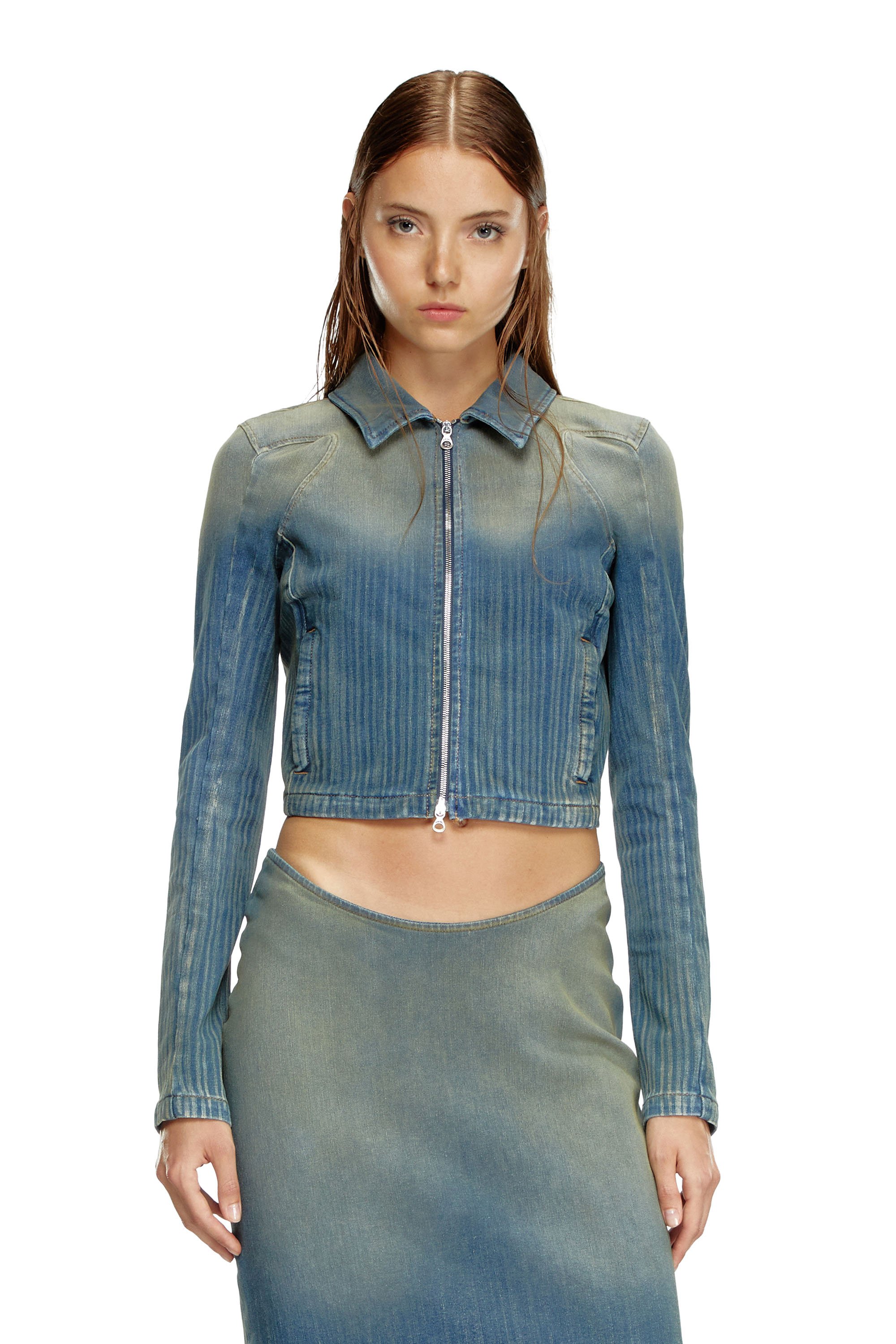 Diesel - DE-SILEN-S, Chaqueta recortada en denim claro con efecto a rayas Mujer in Azul marino - 1