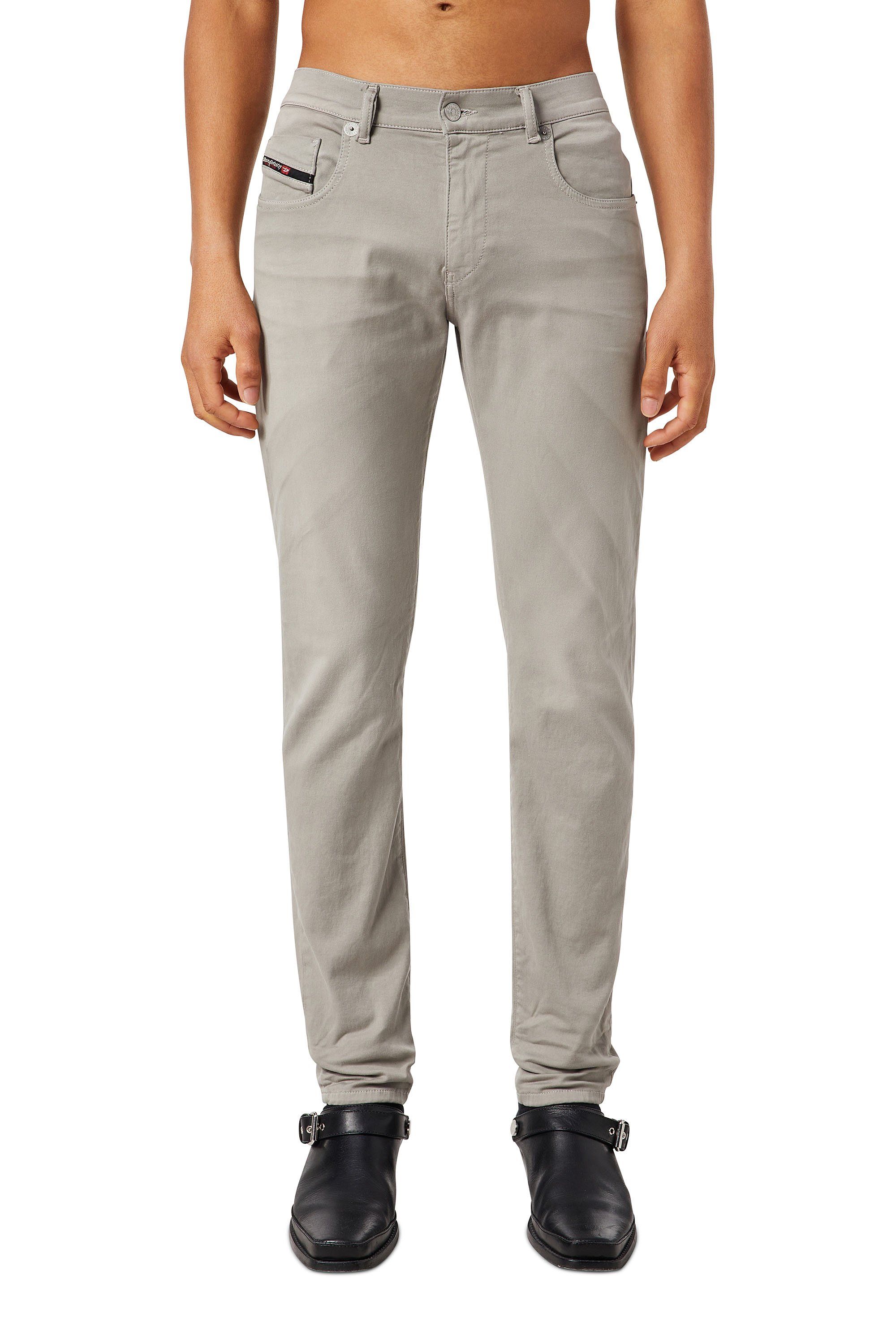 Diesel - Man's Slim 2060 D-Strukt Joggjeans® 0670M, Light Grey - 2