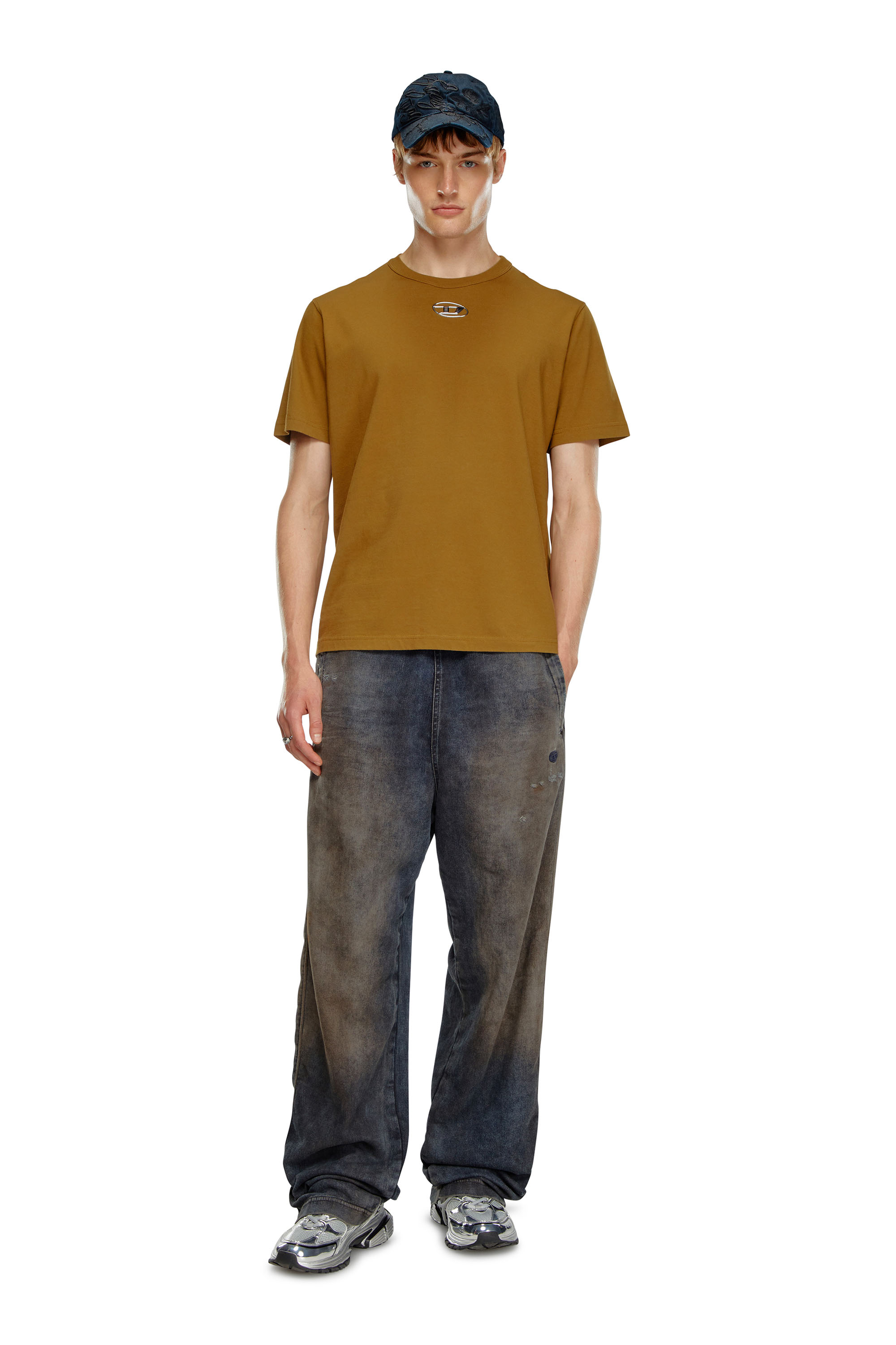 Diesel - T-JUST-OD, Man's T-shirt with injection moulded logo in Brown - 3