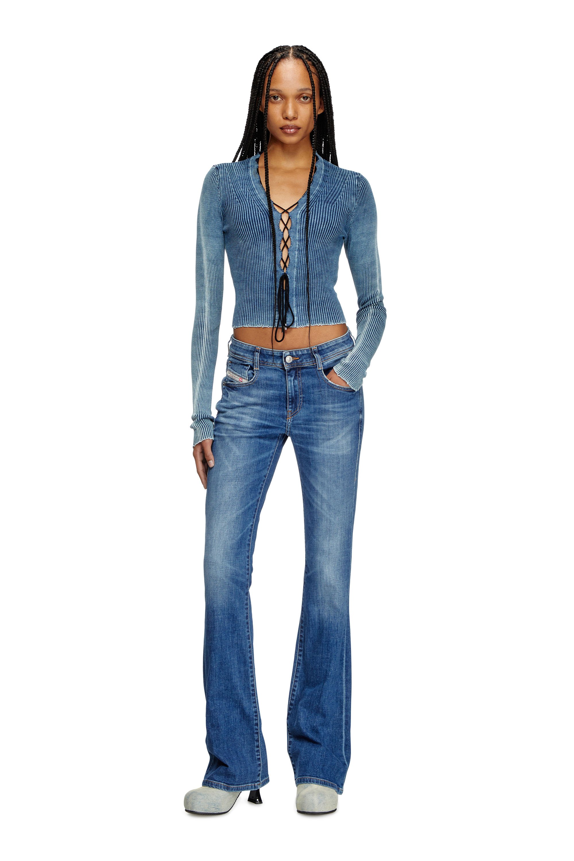 Diesel - Bootcut Jeans 1969 D-Ebbey 09J33 Mujer, Azul medio - 2