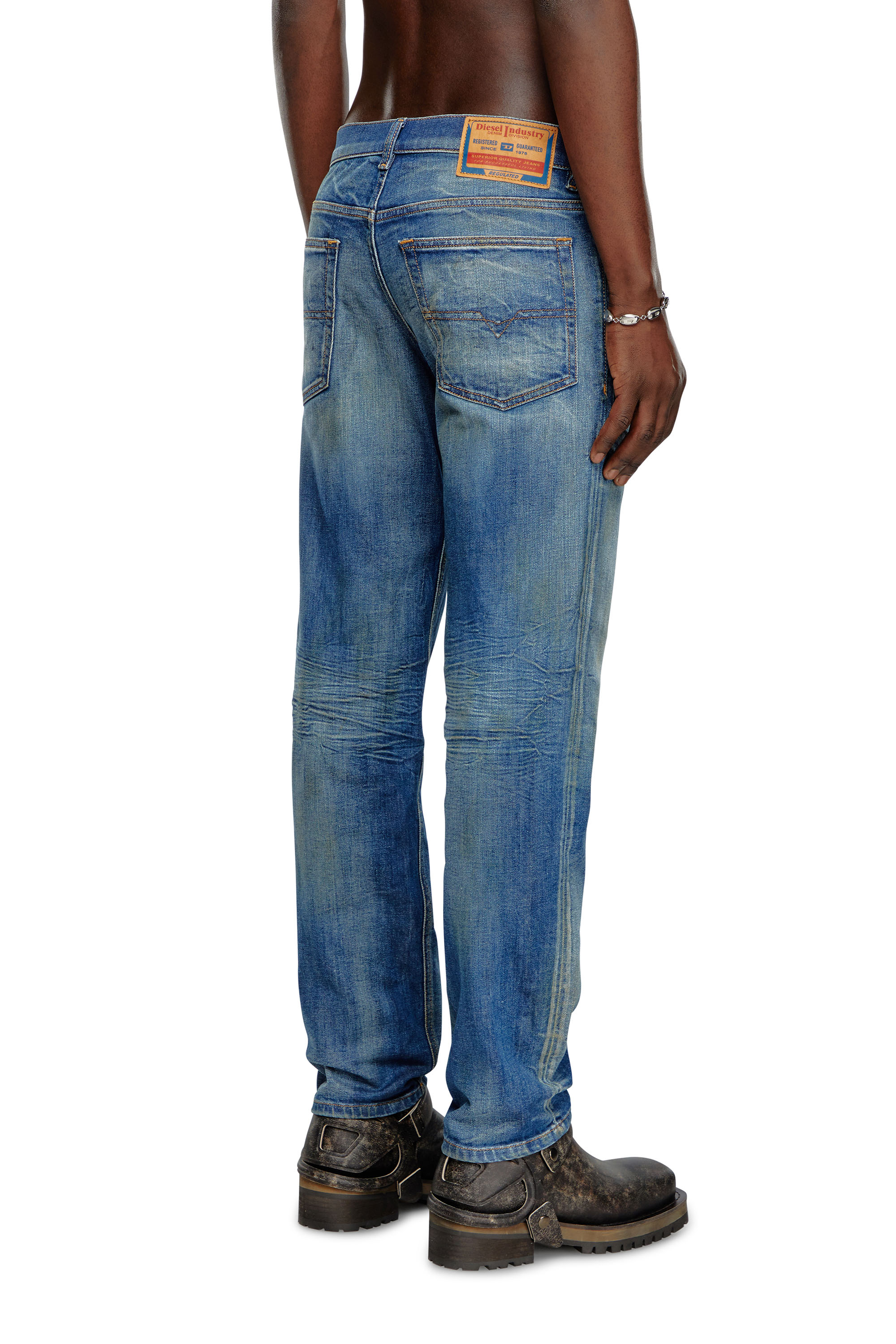 Diesel - Regular Jeans 2023 D-Finitive 09J66 Hombre, Azul medio - 4