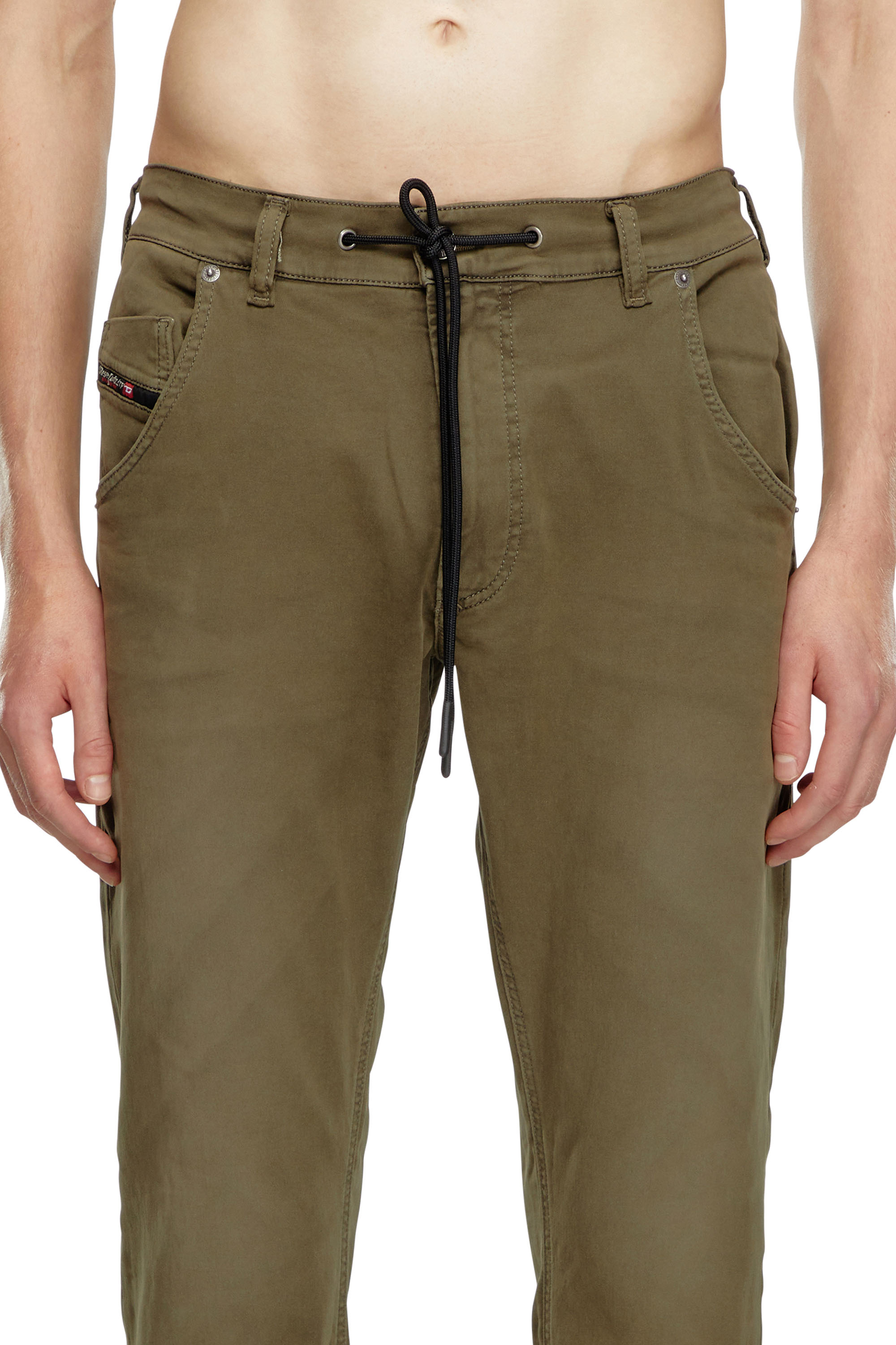 Diesel - Regular 2030 D-Krooley Joggjeans® 0670M Hombre, Verde Militar - 5