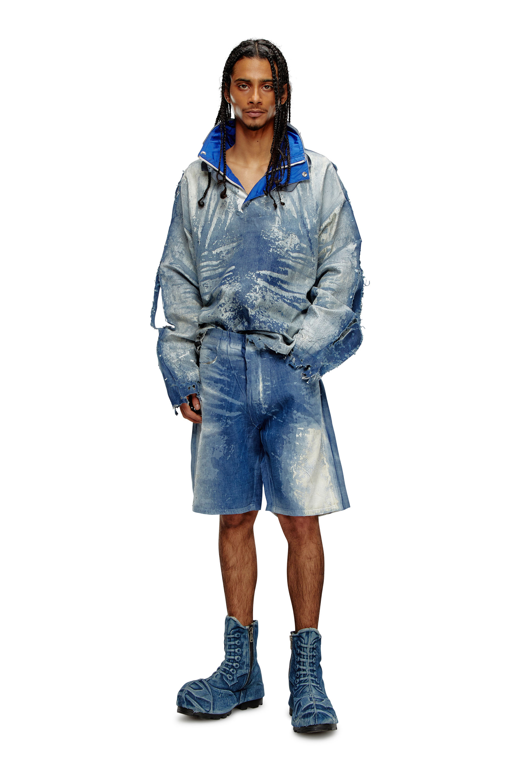 Diesel - D-SHORTY-FSE, Man's Shorts in peel-off denim in Medium blue - 4