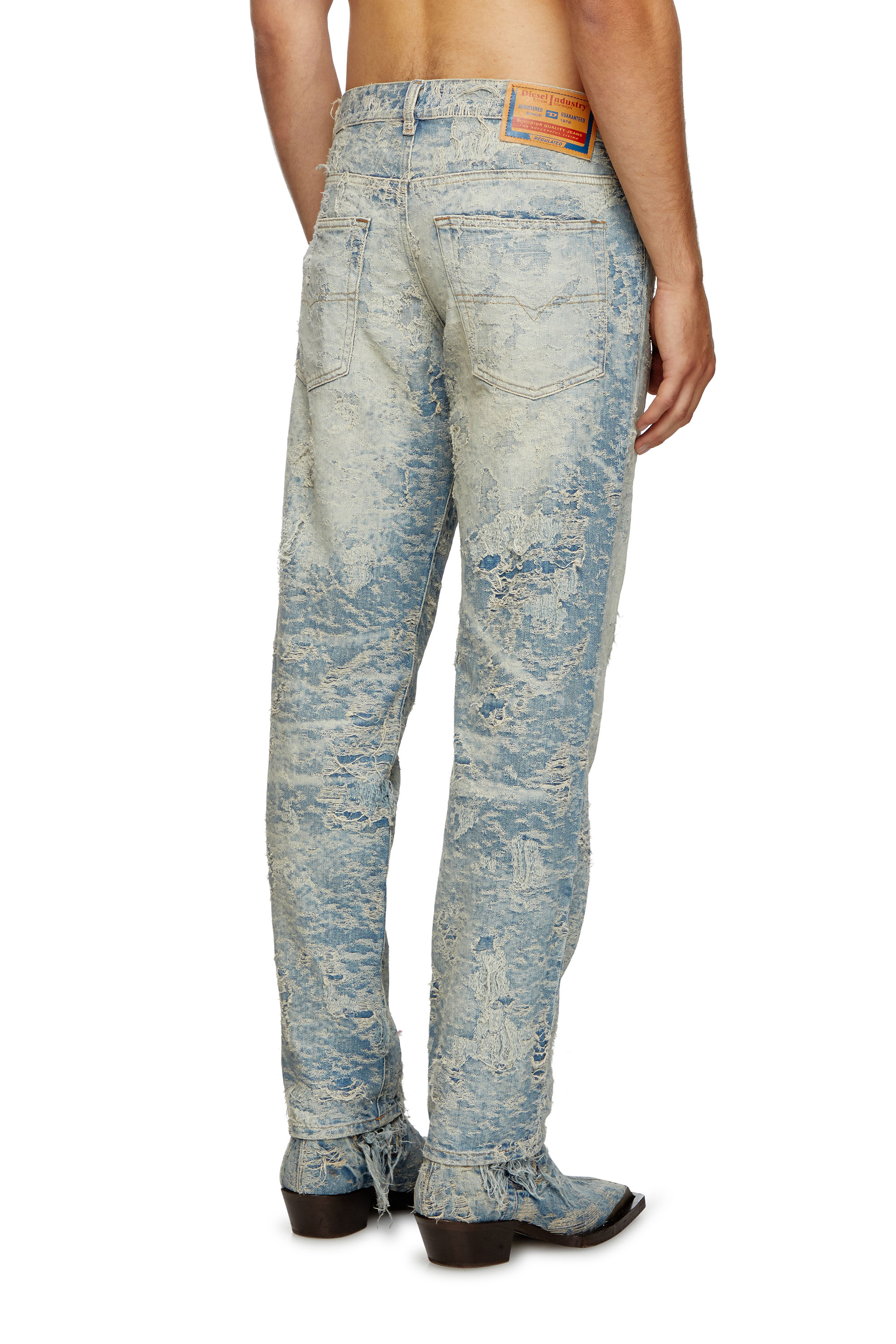 Diesel - Regular Jeans 2023 D-Finitive 007Z7 Hombre, Azul Claro - 4