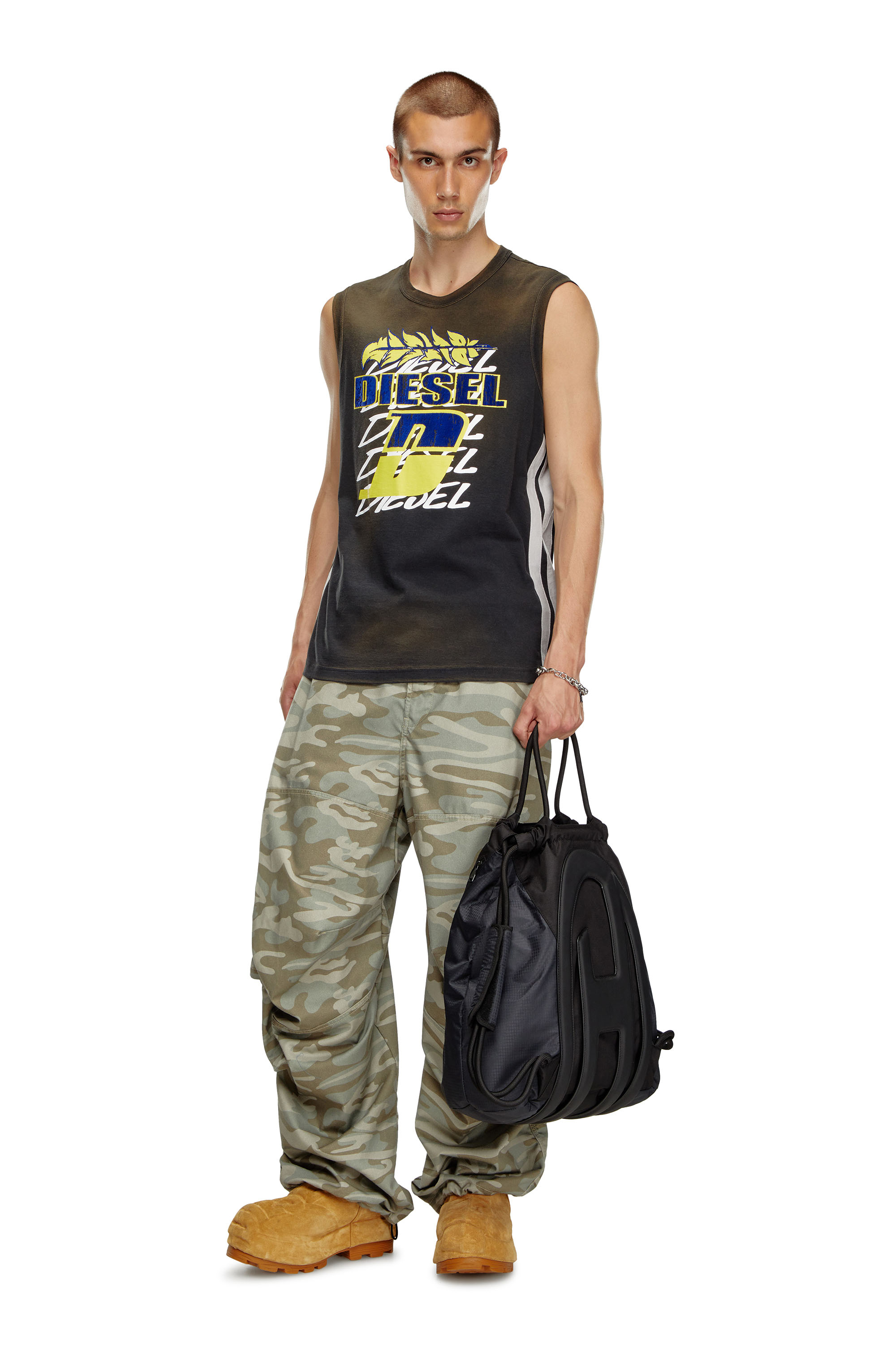 Diesel - CAGE-D TOTE XL, Cage-D-Bolso convertible de CORDURA y ripstop Hombre in Negro - 6