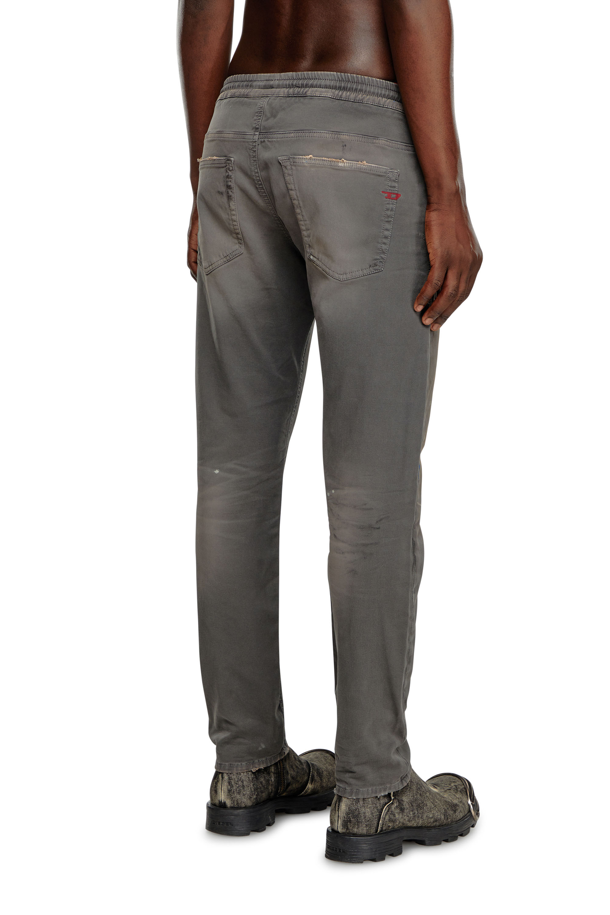 Diesel - Man's Regular 2030 D-Krooley Joggjeans® 068LW, Dark grey - 2