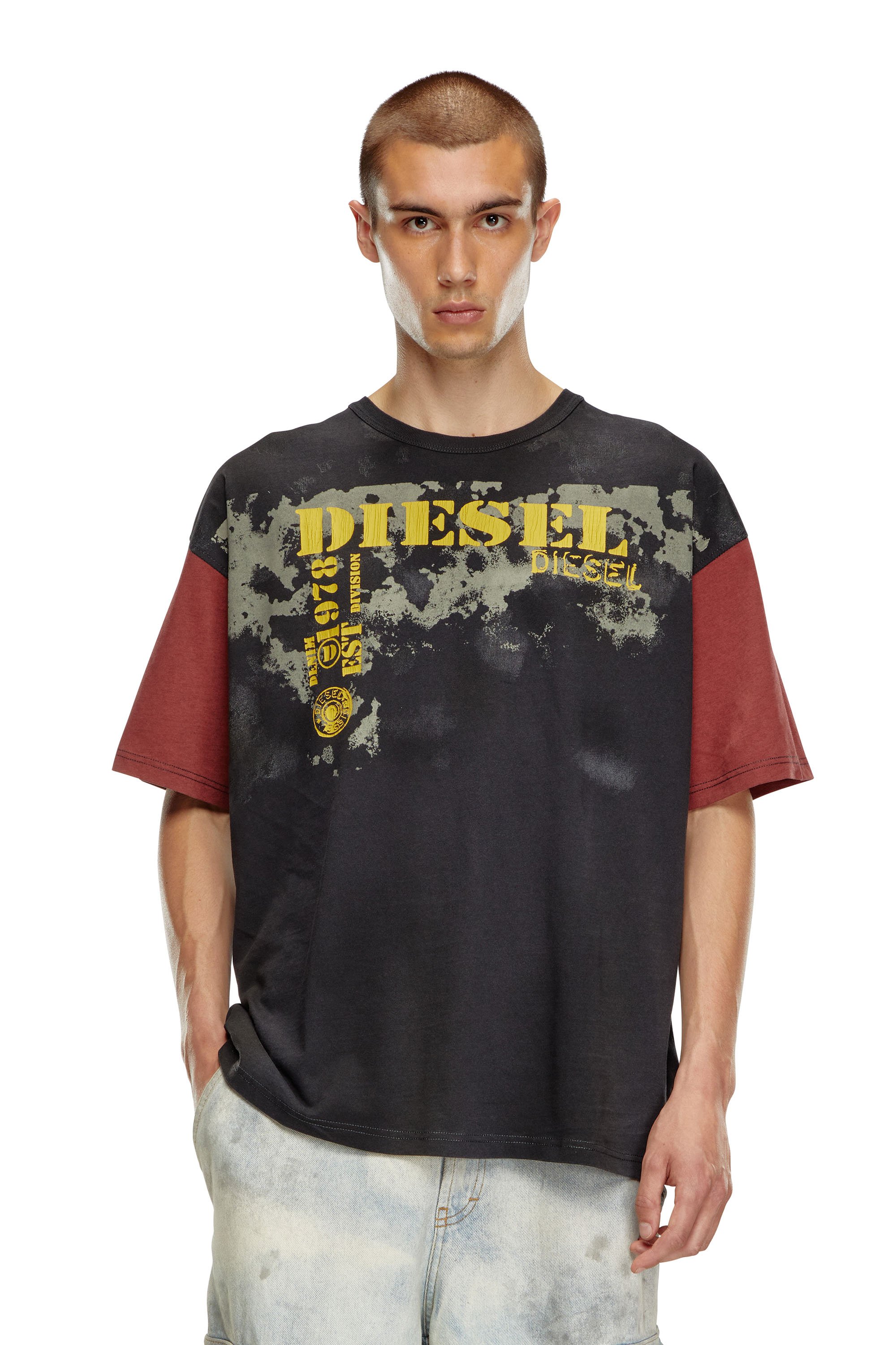 Diesel - T-BOXT-Q4, Camiseta en bloques de color con efectos de suciedad Hombre in Multicolor - 1