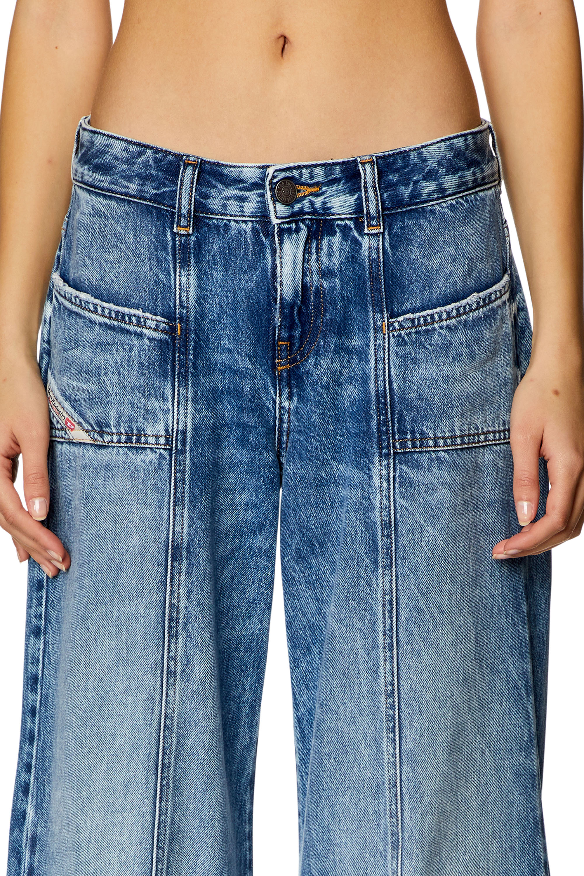 Diesel - Flare Jeans D-Akii 09H95 Mujer, Azul medio - 4