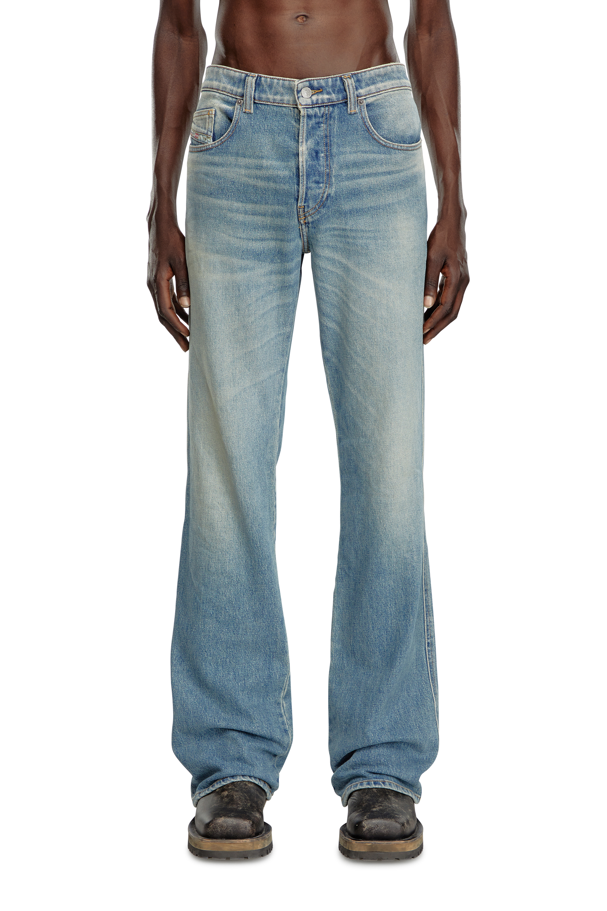 Diesel - Bootcut Jeans 1998 D-Buck 09J55 Hombre, Azul Claro - 1