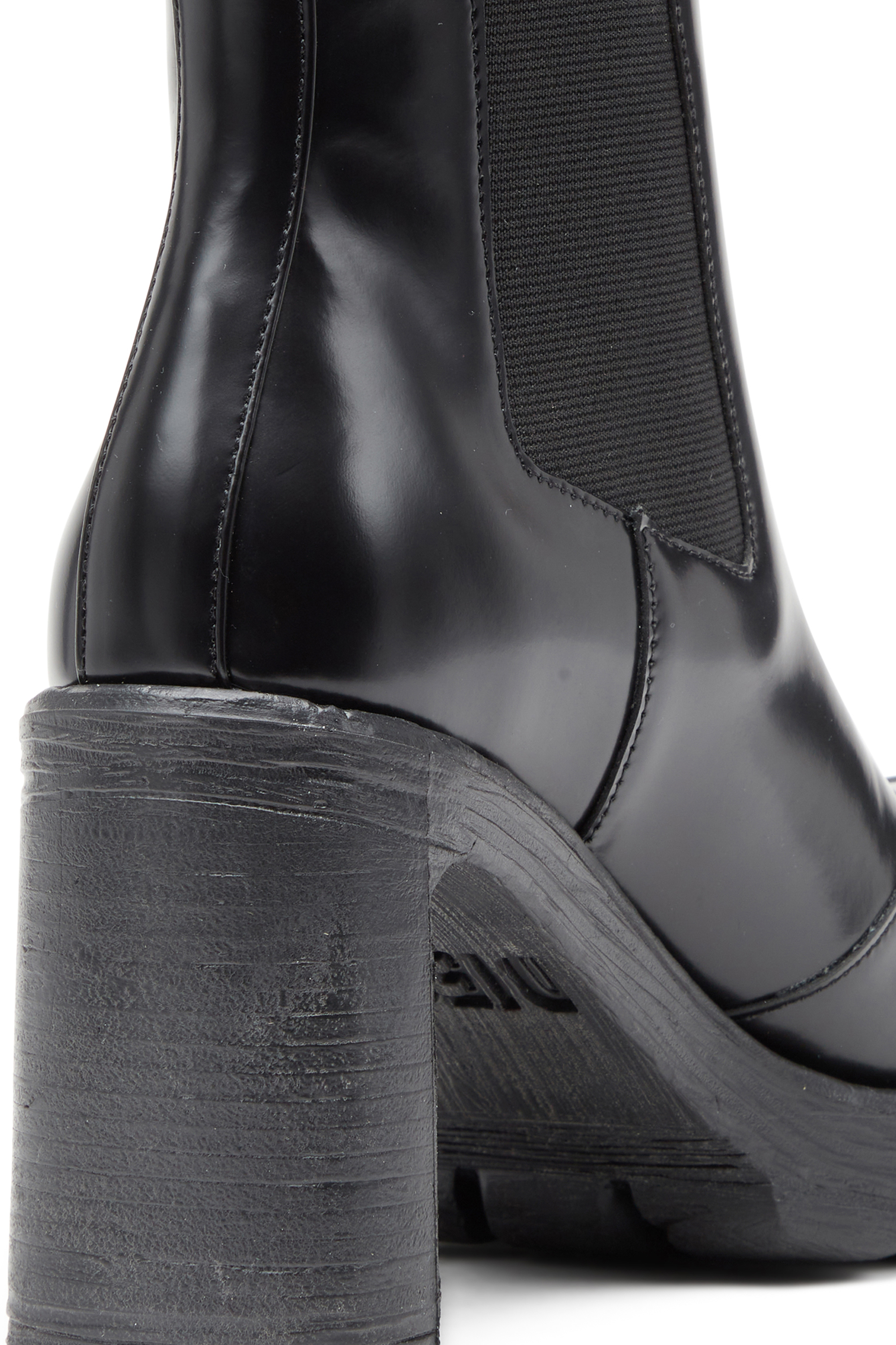 Diesel - D-HAMMER CH D W, D-Hammer-Botas de tacón alto con placa Oval D Mujer in Negro - 5