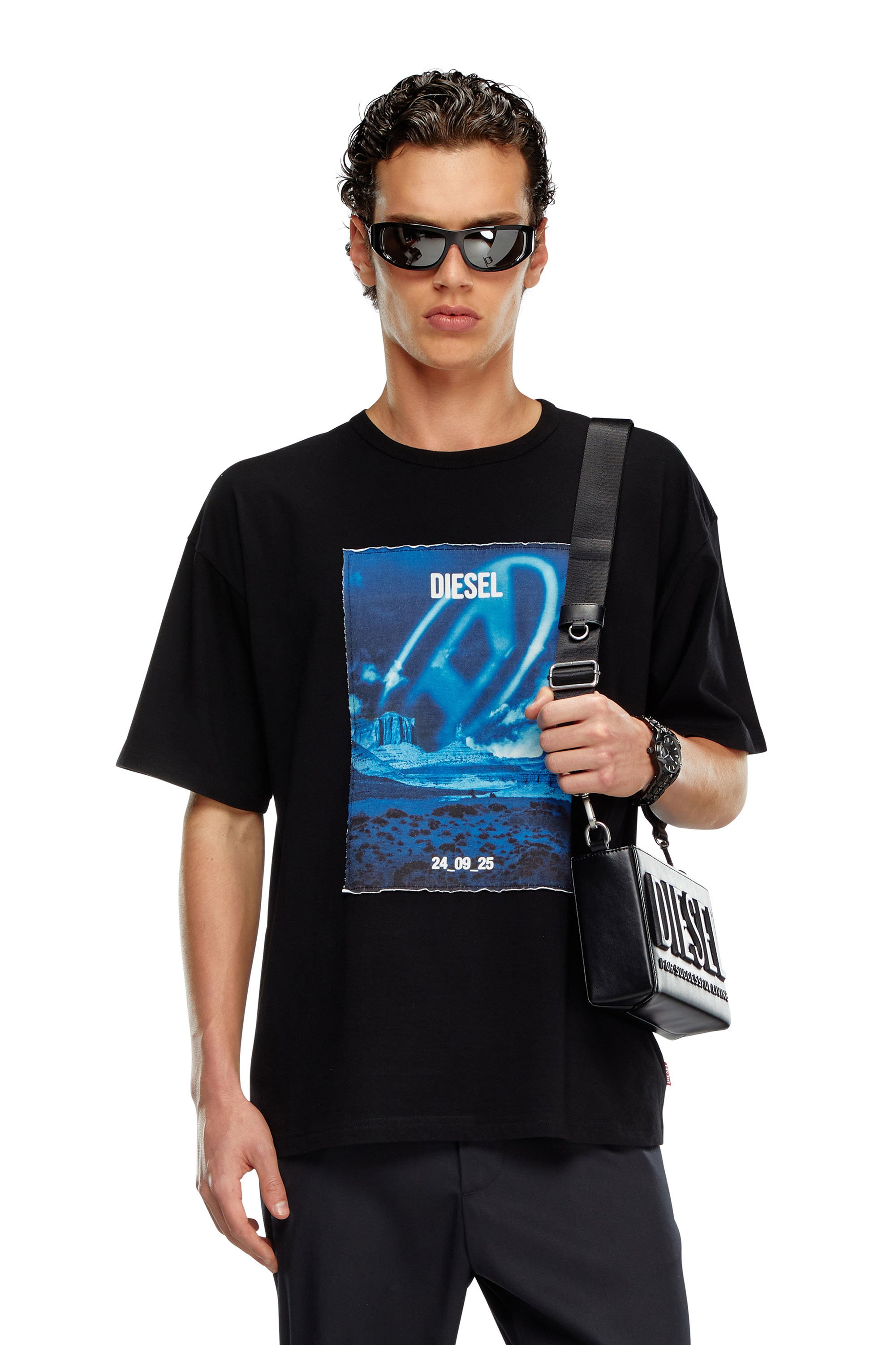 Diesel - T-BOXT-Q16, Man's Long-sleeve T-shirt with printed patch in Black - 1