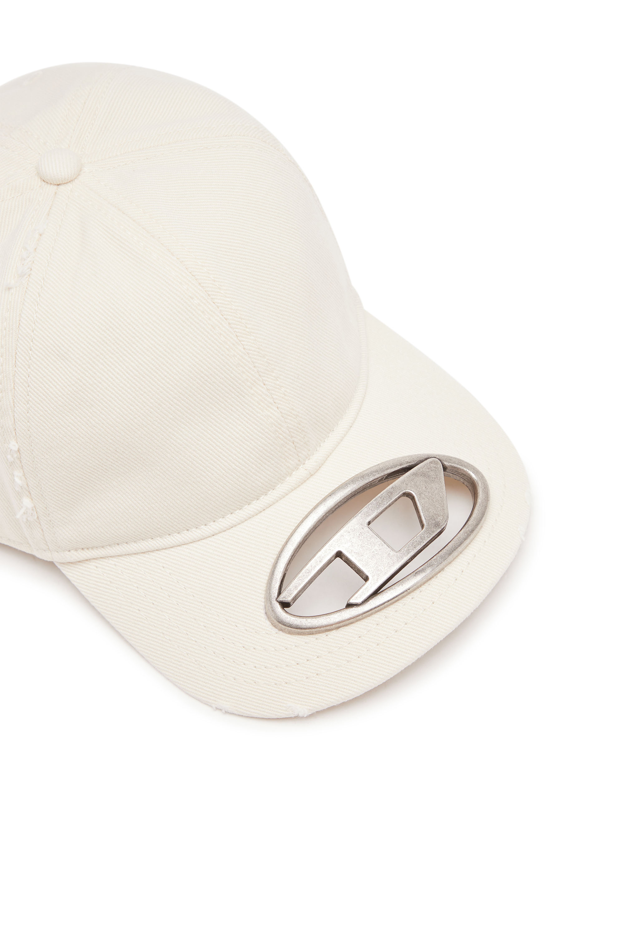 Diesel - C-BEAST-A1, Man's Baseball cap with metal Oval D plaque in White - 3