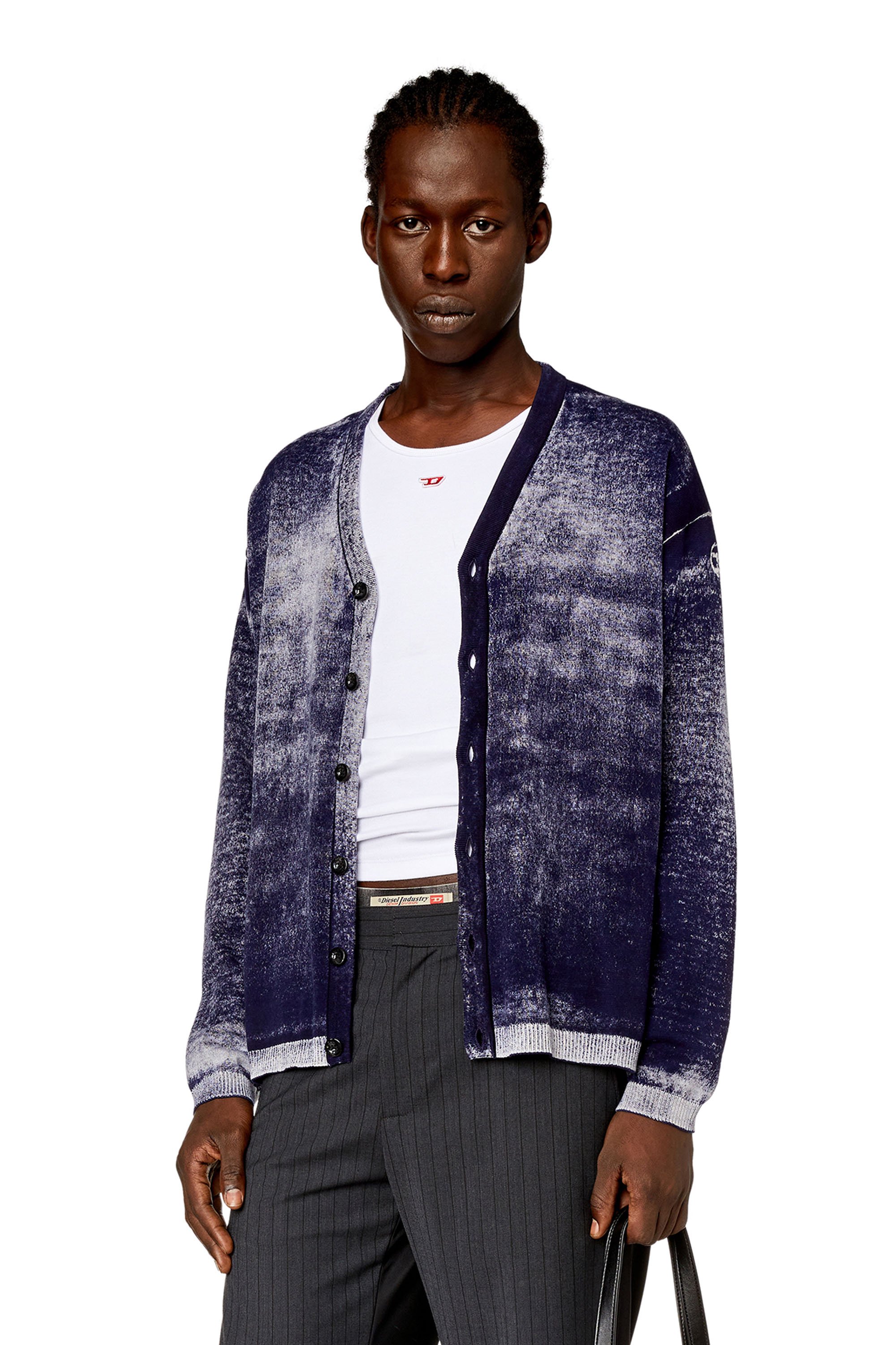 Diesel - K-LARENCE-CARDIGAN-B, Chaqueta de punto de algodón con estampado invertido Hombre in Azul marino - 1