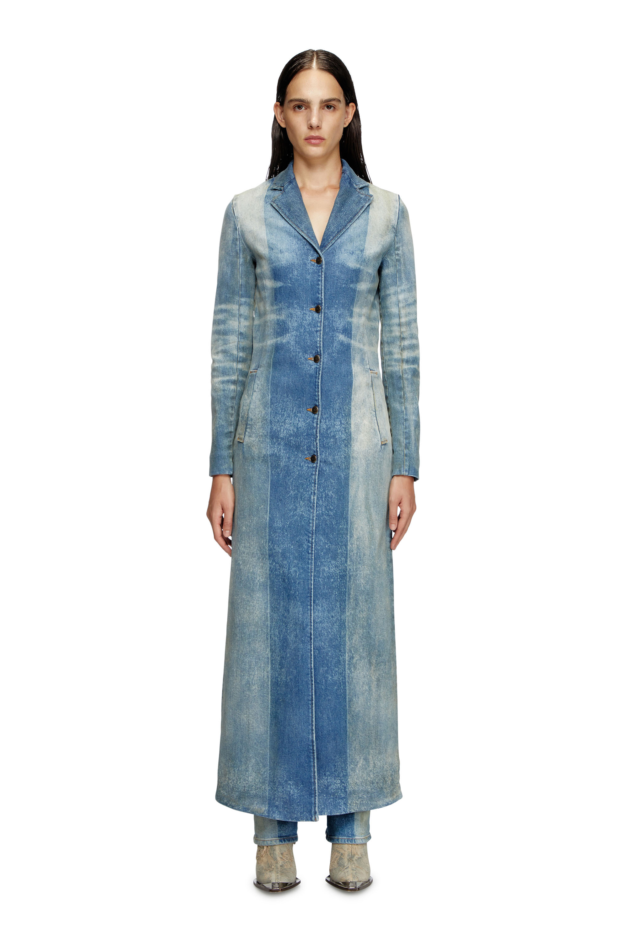 Diesel - DE-LAMOUR-FSF, Woman's Denim coat with solarised folds in Medium blue - 2