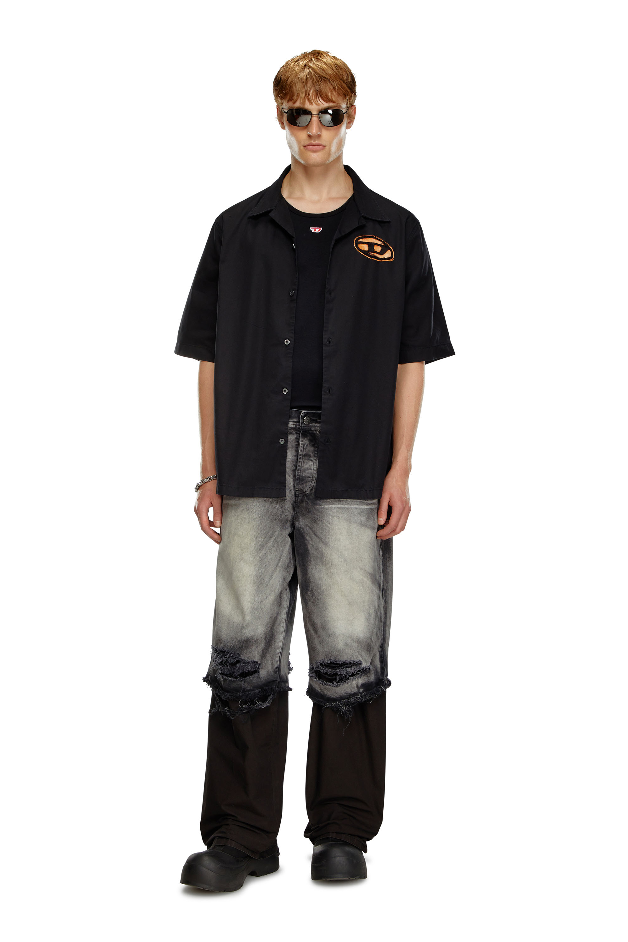 Diesel - S-STAN-BLEACH, Man's Bowling shirt with bleached effect in Black - 2