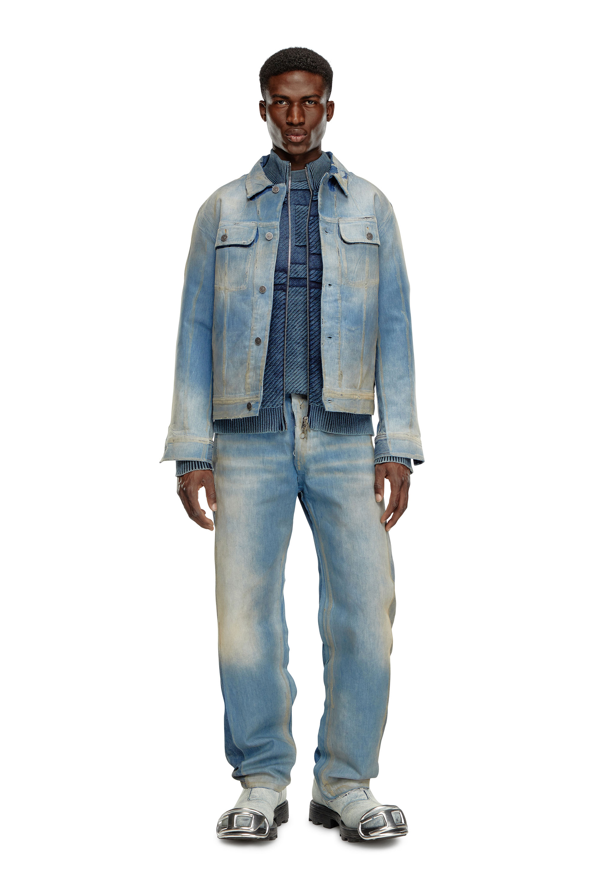 Diesel - D-BARCY-S3, Man's Trucker jacket in peel-off denim in Light Blue - 2