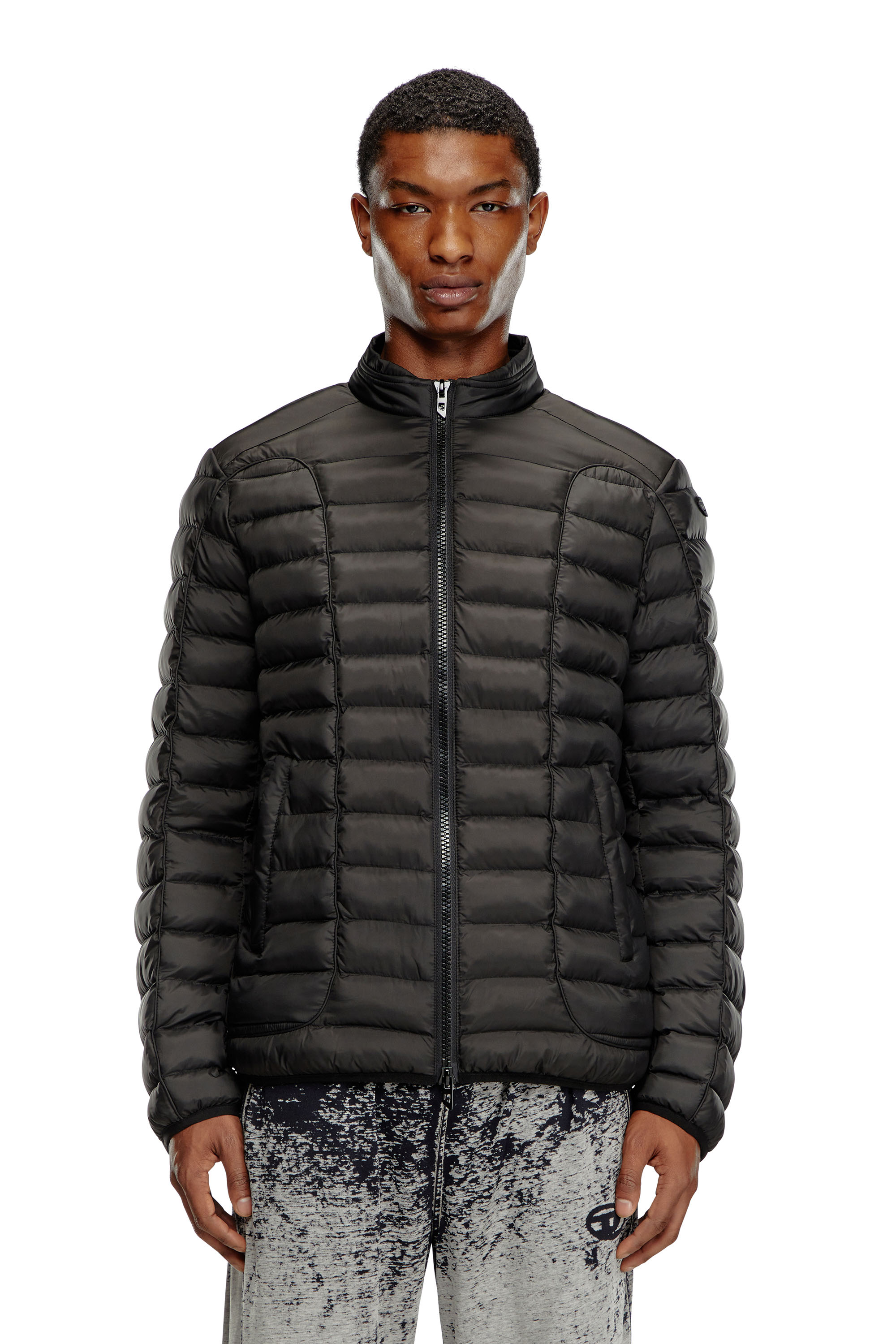 Diesel - W-PILOT, Chaqueta puffer en nailon ligero Hombre in Negro - 5