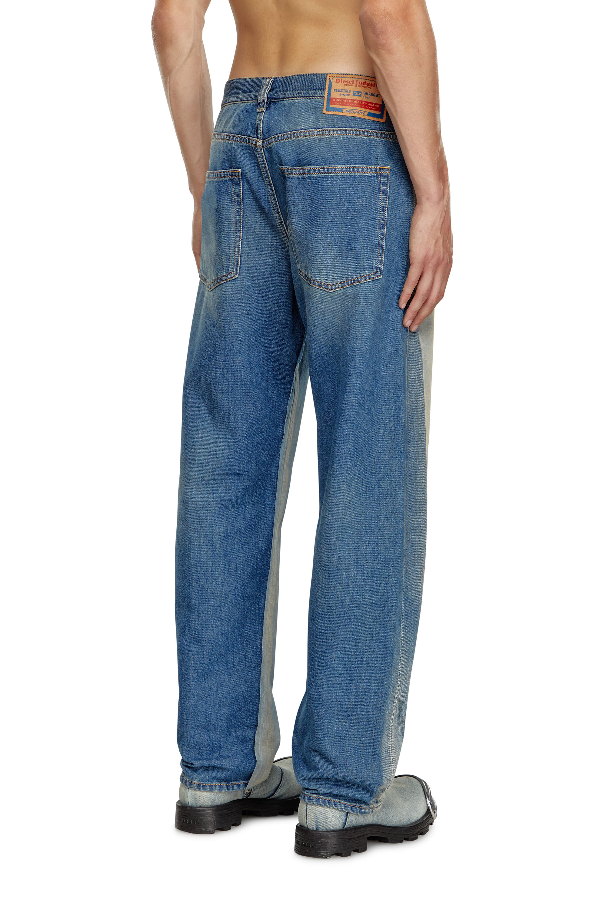 Diesel - Regular Jeans 2010 D-Macs 09K22 Hombre, Azul medio - 4