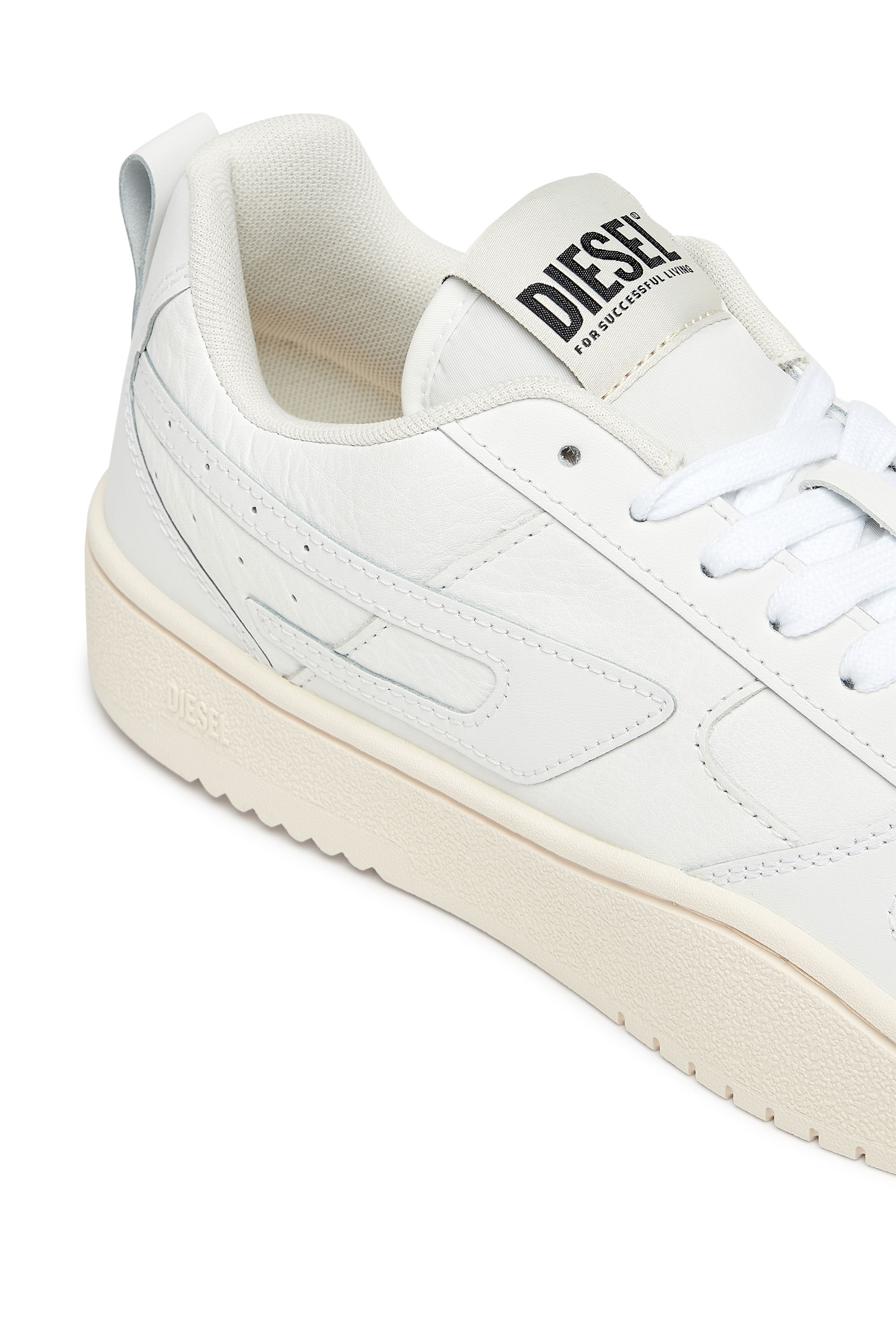 Diesel - S-UKIYO V2 LOW, Man's S-Ukiyo V2 Low - Low-top sneakers with D branding in White - 6