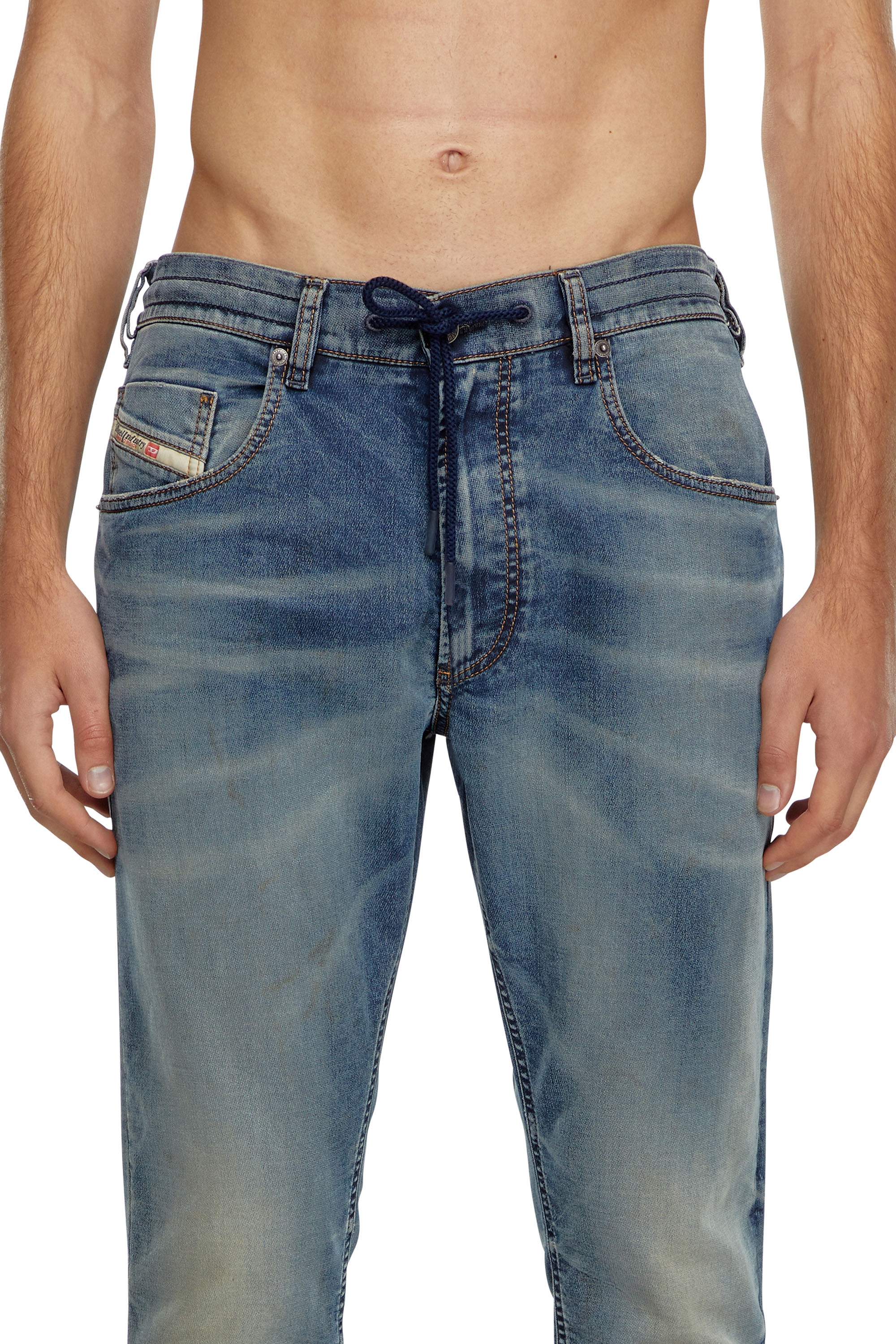 Diesel - Regular 2030 D-Krooley Joggjeans® 068LZ Hombre, Azul medio - 5