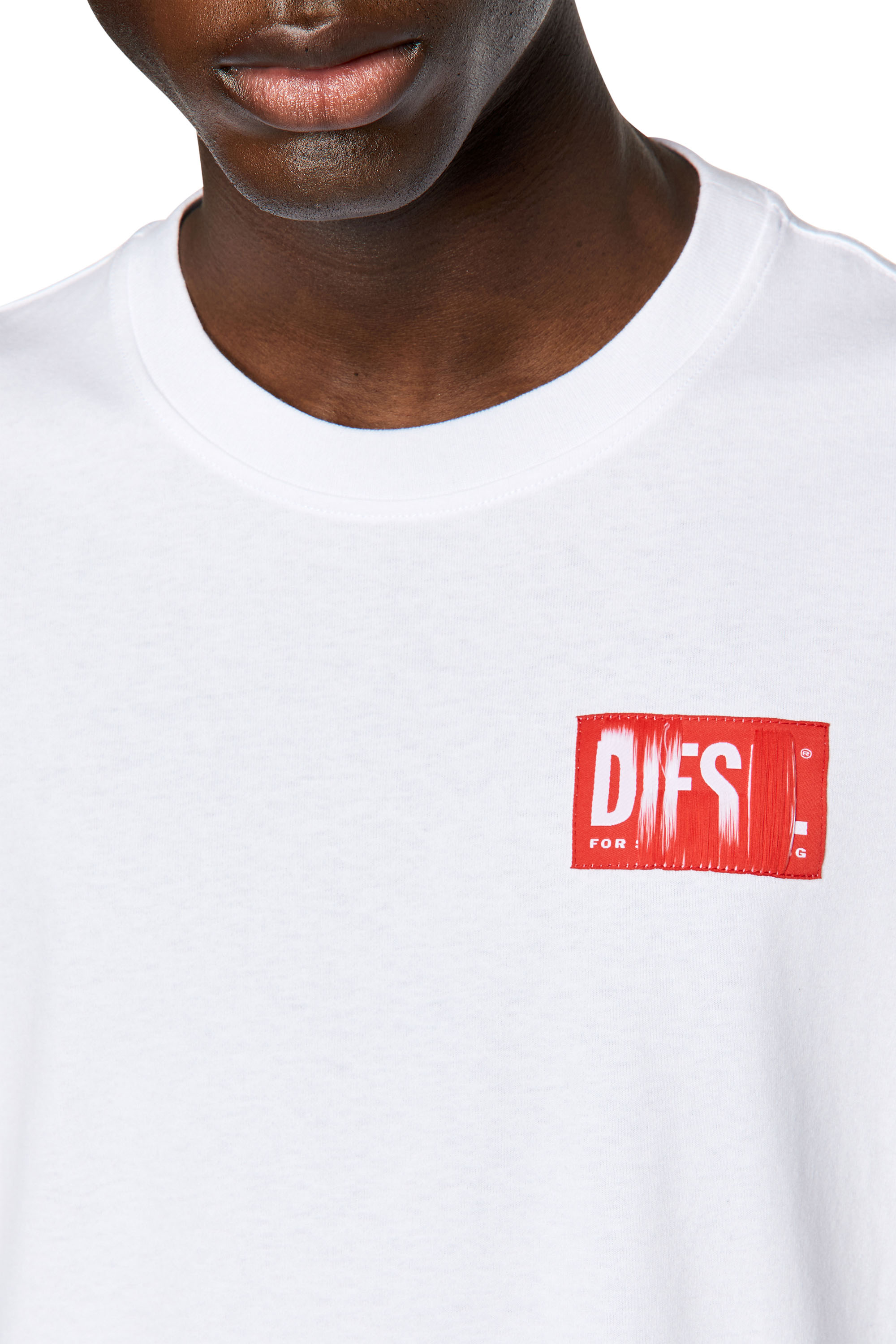 Diesel - T-NLABEL, Man's T-shirt with frayed logo patch in White - 3