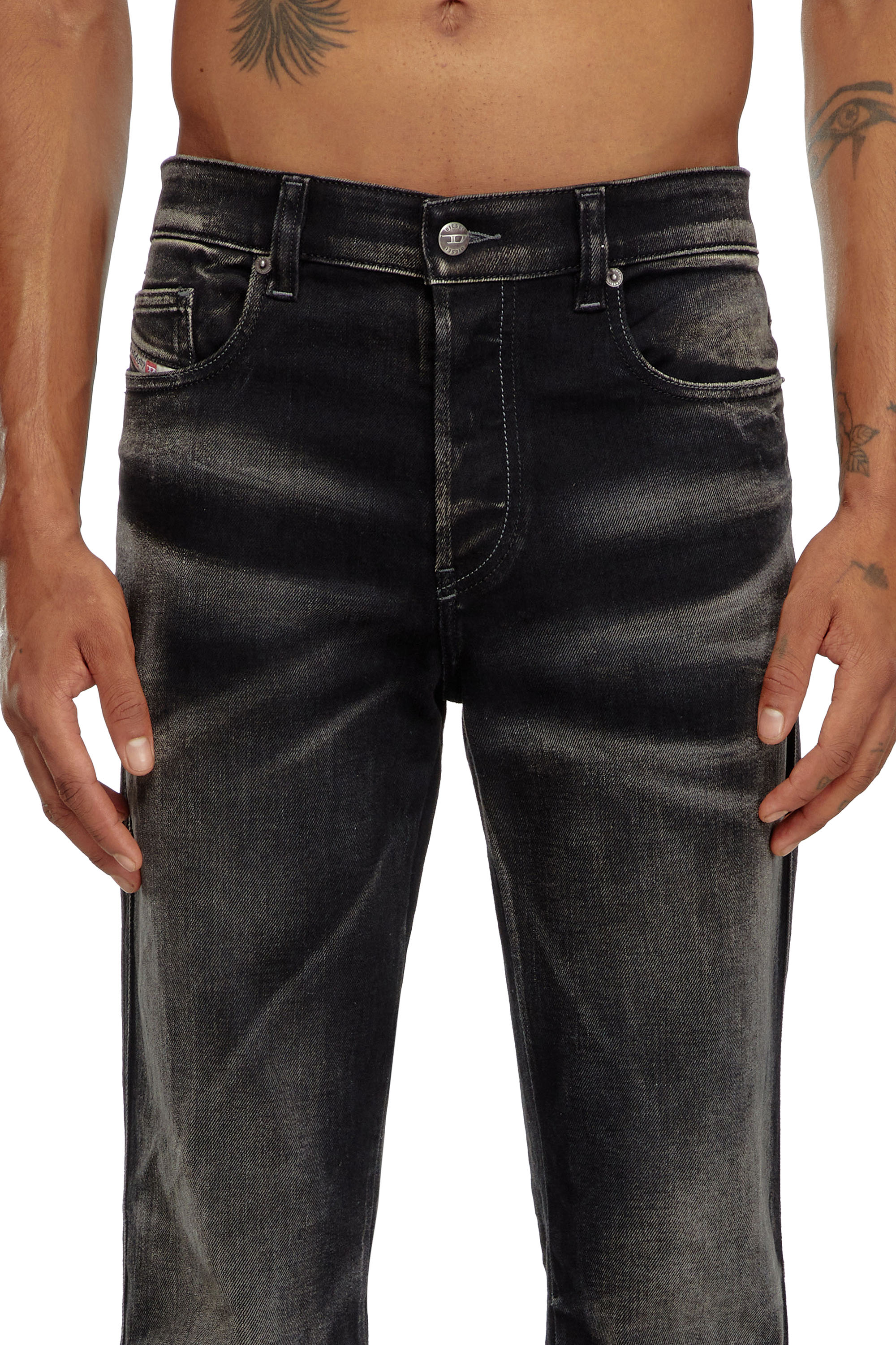 Diesel - Bootcut Jeans 1998 D-Buck 09J53 Hombre, Negro/Gris oscuro - 5