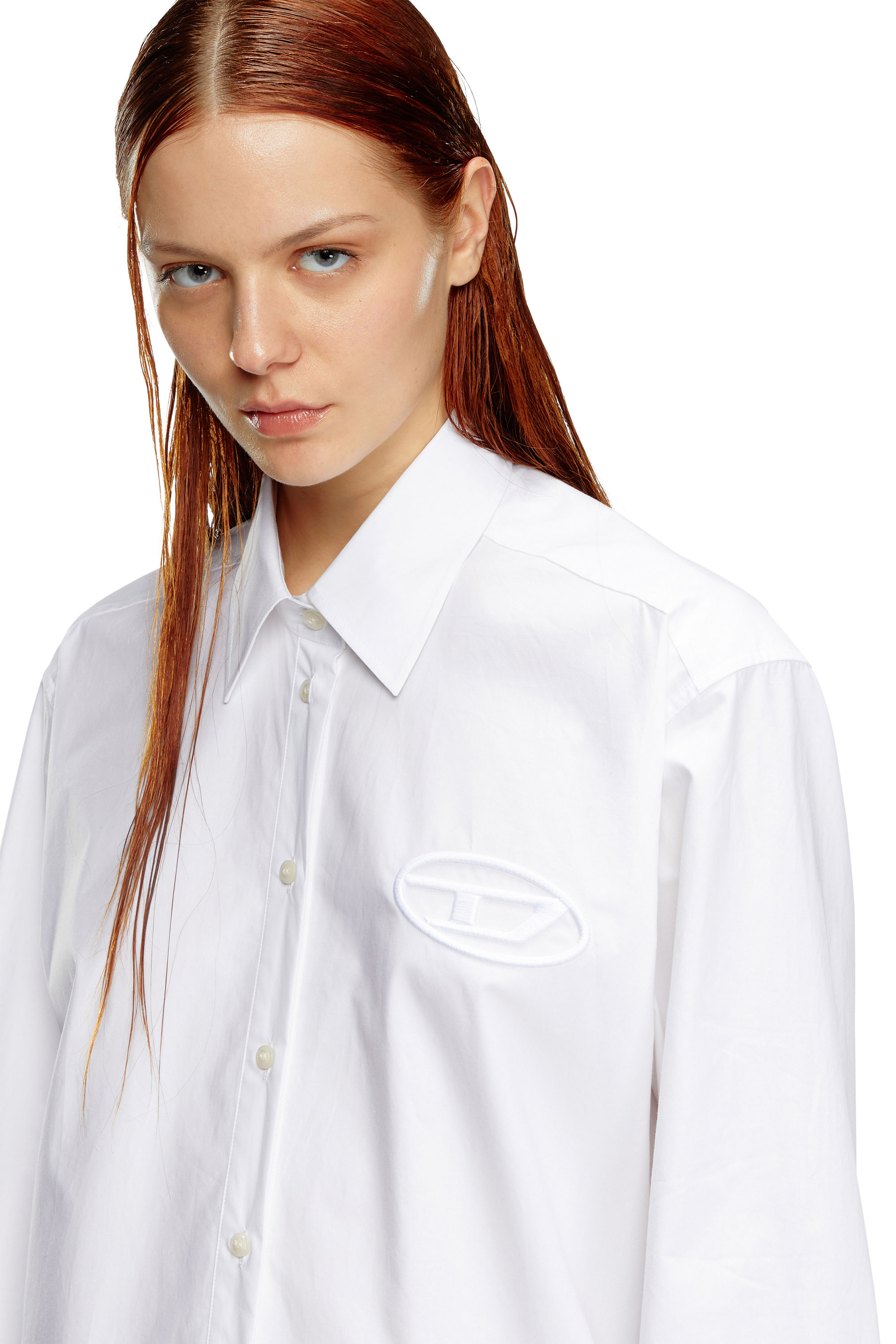 Diesel - D-DALIS, Vestido camisero corto con logotipo bordado Mujer in Blanco - 3