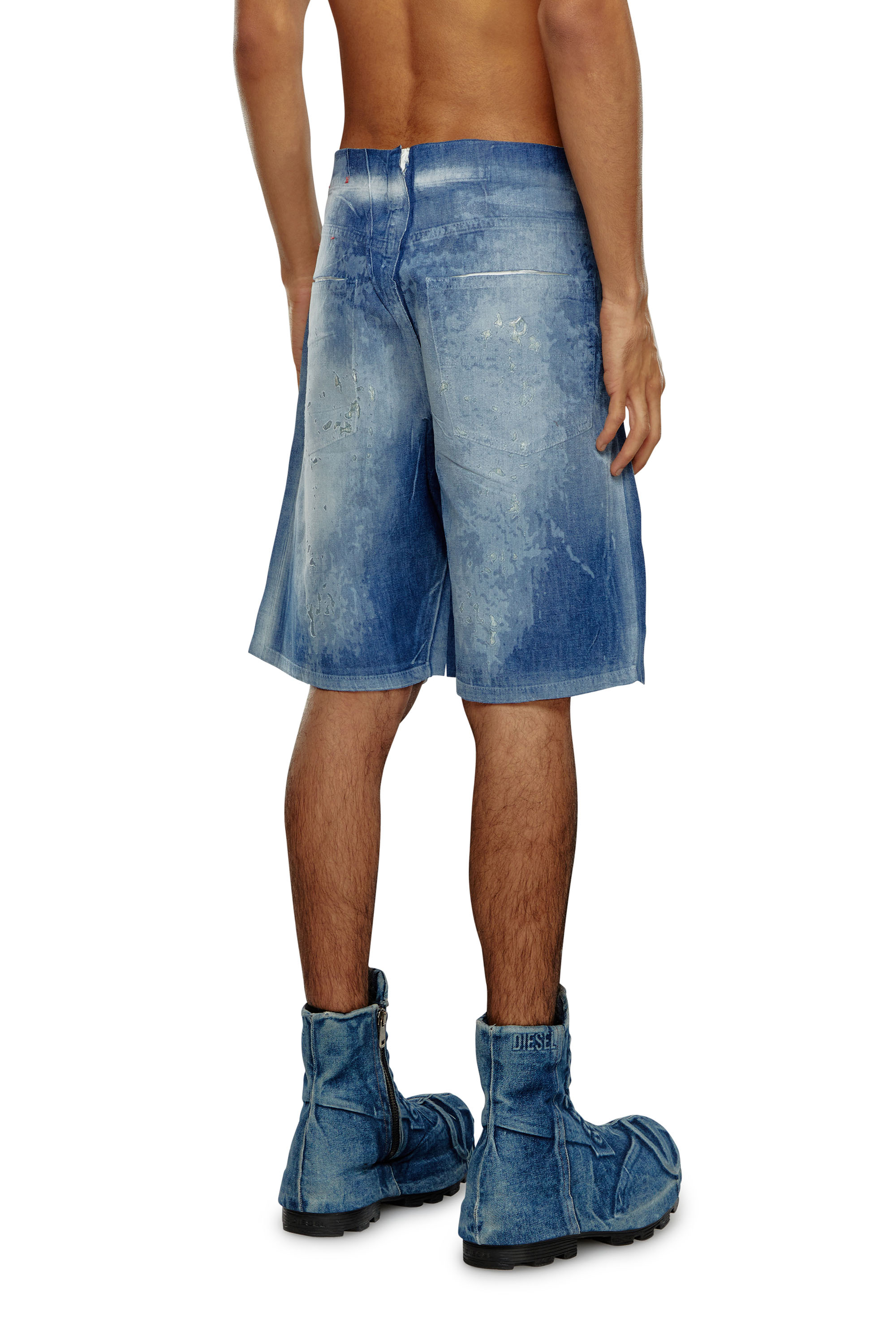 Diesel - D-SHORTY-FSE, Man's Shorts in peel-off denim in Medium blue - 2