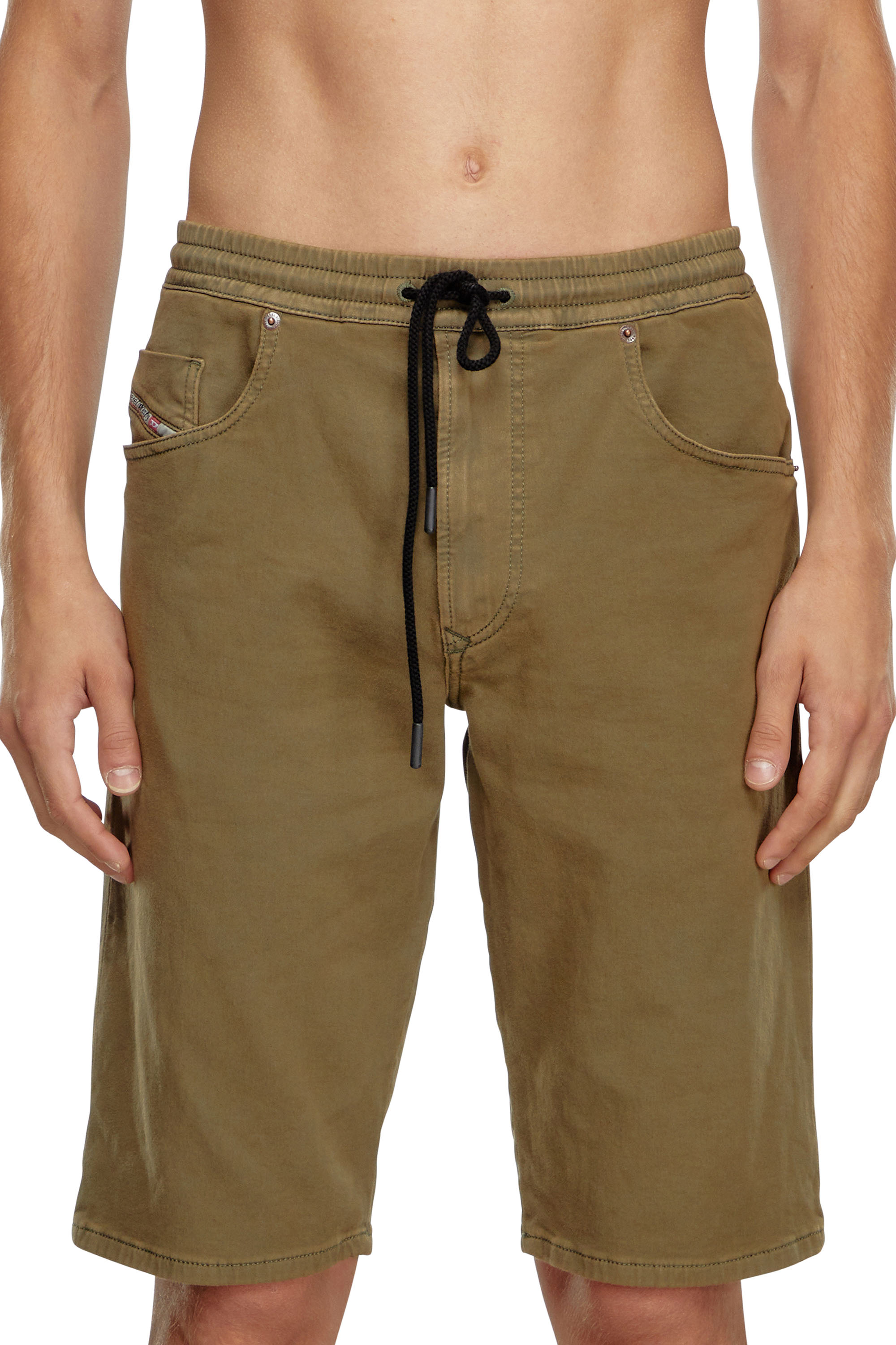 Diesel - 2033 D-KROOLEY-SHORT JOGG, Pantalones cortos chinos en JoggJeans Hombre in Verde - 4