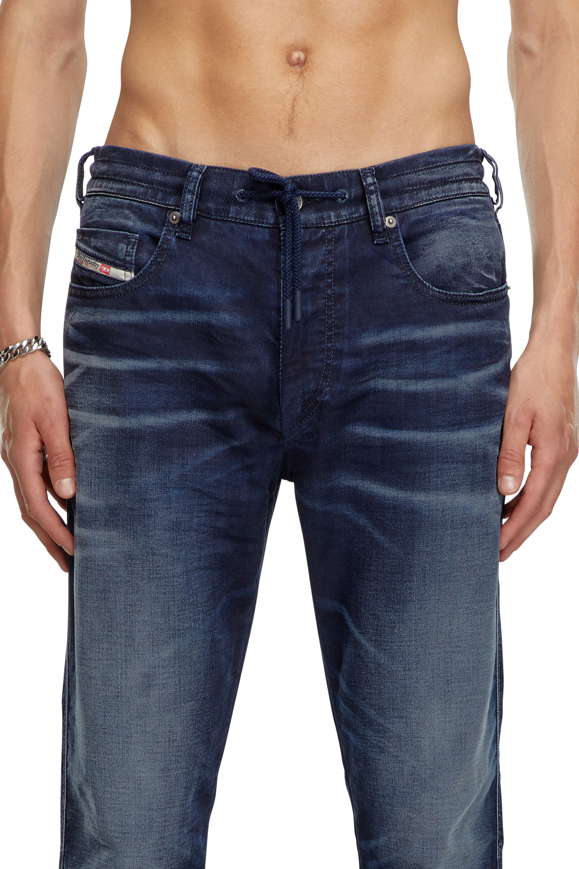 Diesel - Man's Slim 2060 D-Strukt Joggjeans® 068LY, Dark Blue - 3