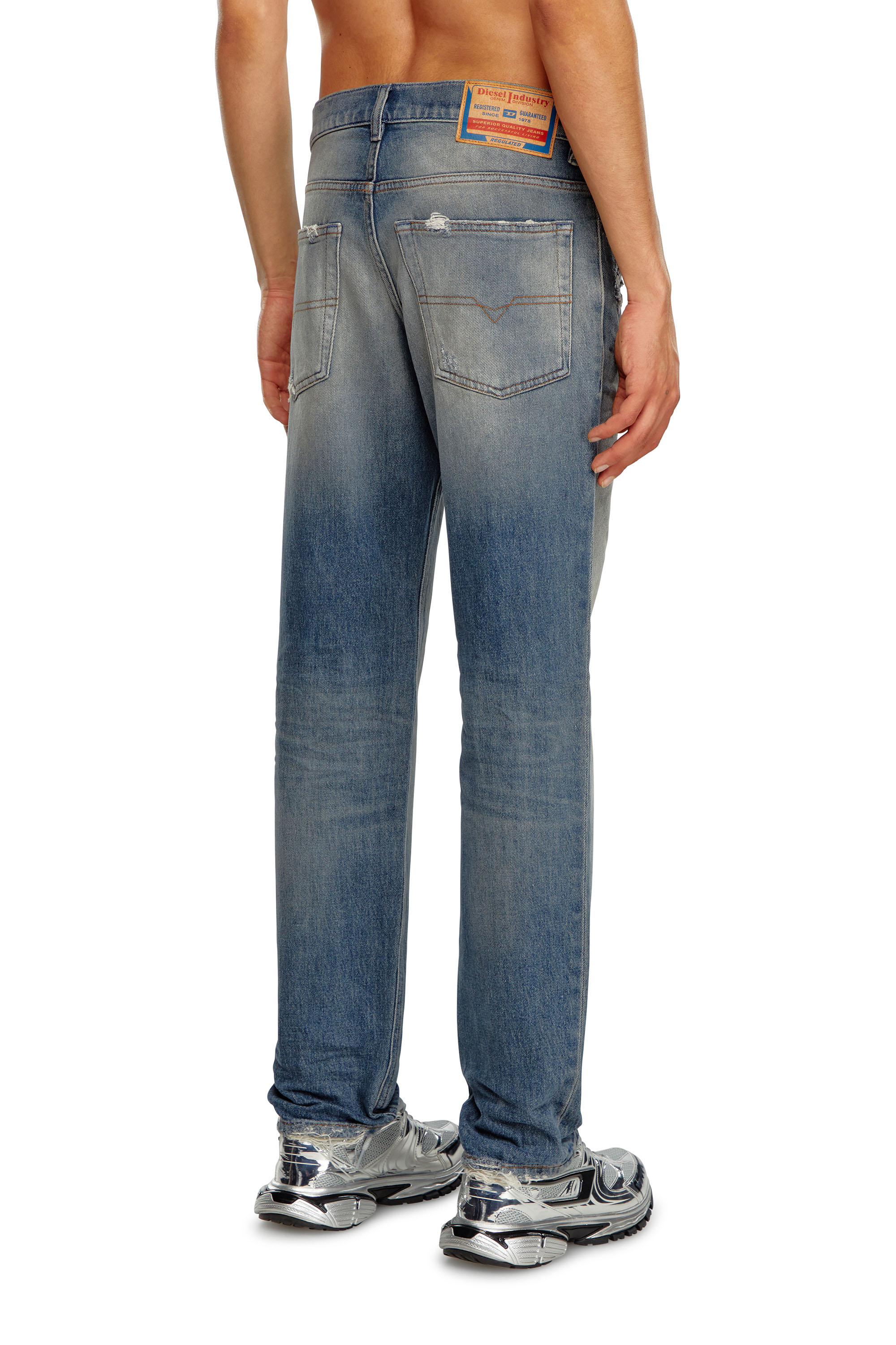 Diesel - Man's Regular Jeans 2023 D-Finitive 0GRDC, Medium blue - 3