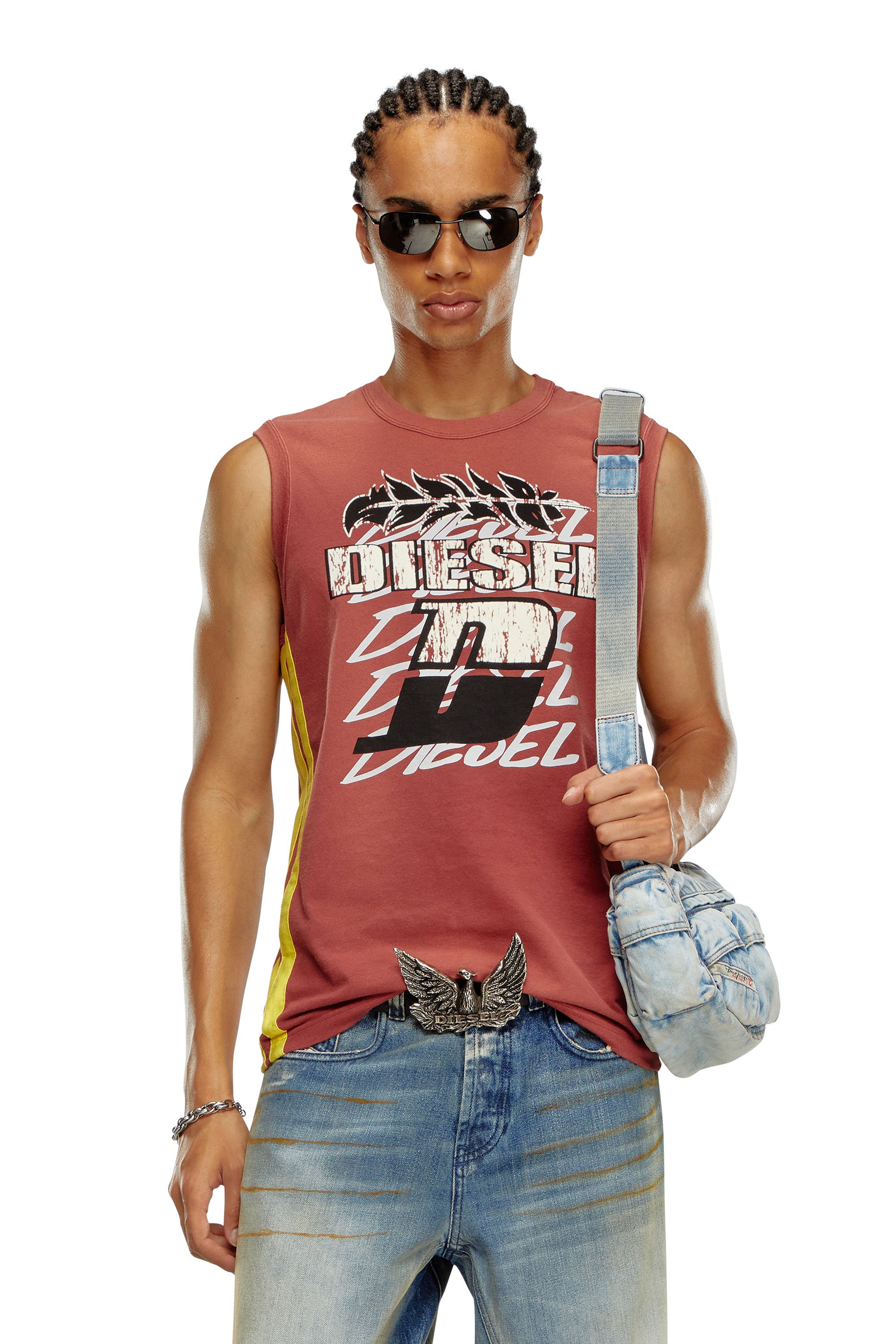 Diesel - T-BISCO-STRIPE, Camiseta sin mangas desteñida por el sol con bandas laterales Hombre in Rojo - 1